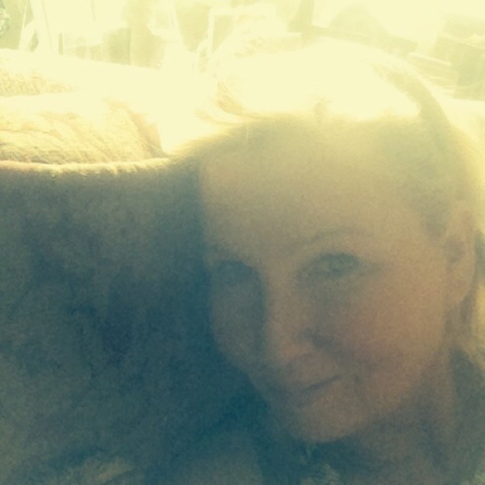 Meet your Posher, Marie